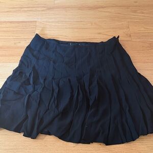 Nicole Miller Elegant Black Pleated Skirt